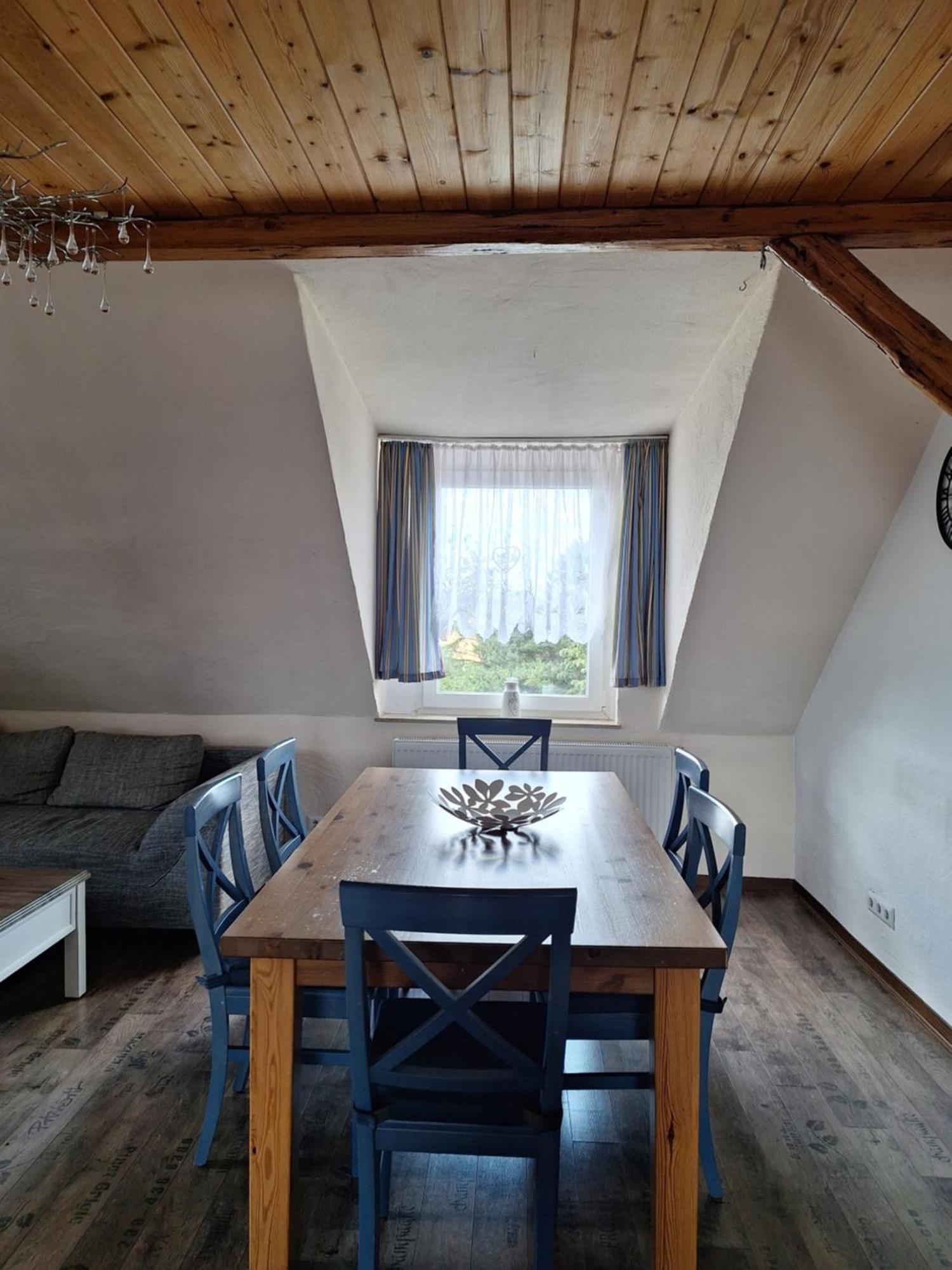 Gaststaette Und Pension Zur Schiene Merseburg Esterno foto